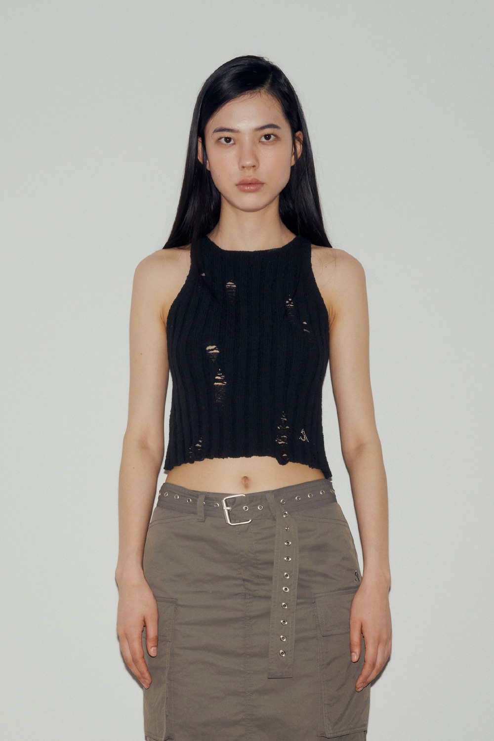 DISTRESSED KNIT SLEEVELESS (CHARCOAL)